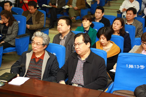 怎么当领导机关干部 AD57588C813057D77884535B944_9A6FE89A_159F6.jpg?e=.jpg