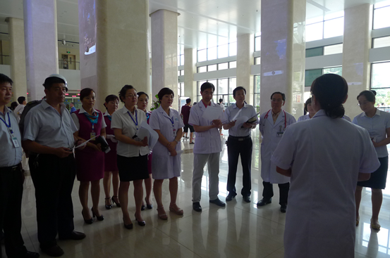 第一临床管理部组织新住院大楼公共区域急救应