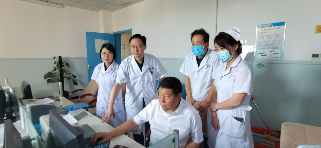 10刘斌查房